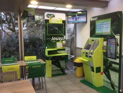 Borne PMU dans un bar