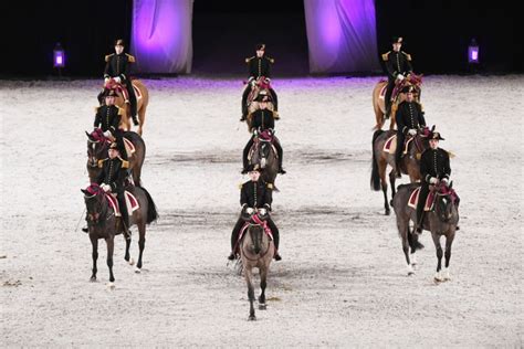 Le Cadre Noir de Saumur en pleine représentation