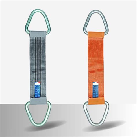 Détail d'une sangle avec anneaux