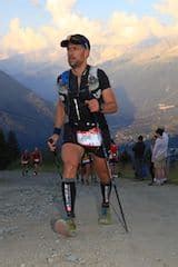 Grégoire Varona et Nicolas Couzinet célébrant leur victoire sur un trail