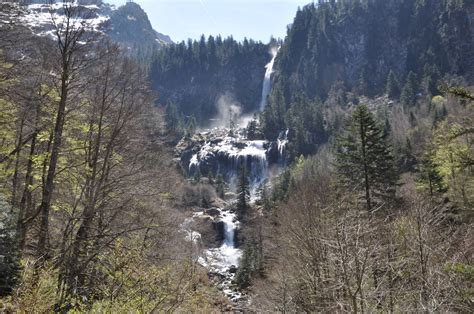 Vue panoramique de la cascade d'Ars