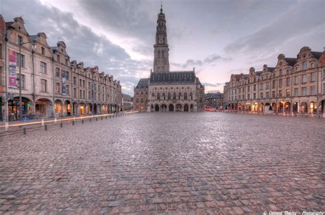 Place des Héros à Arras
