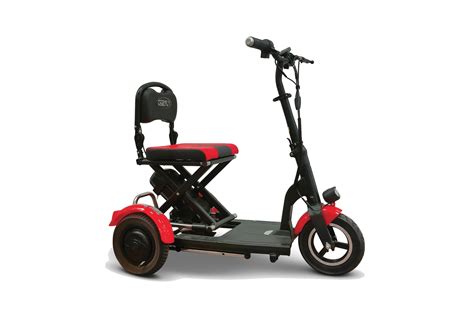 Image d'une trottinette électrique à 3 roues adaptée aux personnes à mobilité réduite