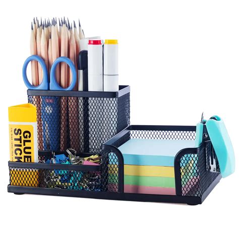 Stylos et accessoires de bureau décorés par Foxtrot