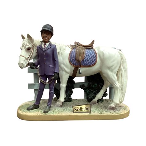 Carole Hanson souriante, avec son cheval Starlight