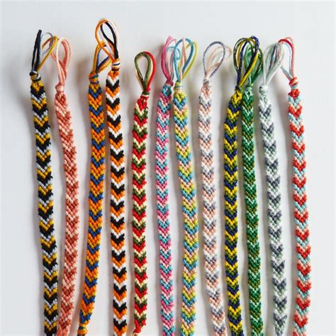 Exemple de motif de bracelet brésilien