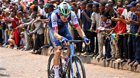 Podium de cyclisme avec des femmes
