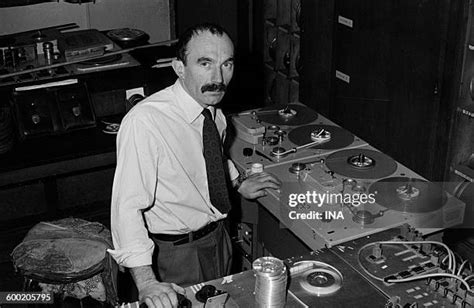 Bernard Parmegiani en studio