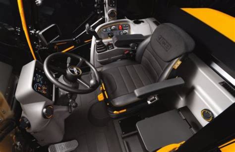 Intérieur cabine télescopique JCB CommandPlus