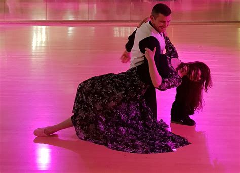 Tableau comparatif des danses standard et latines
