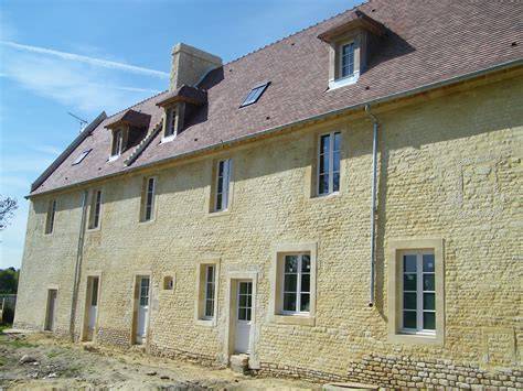 Maison ancienne en pierre de Charente