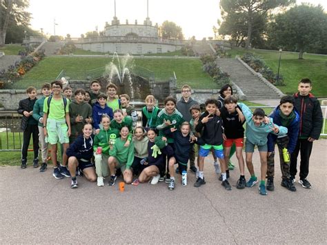 Collège La Providence avec des élèves pratiquant des activités sportives