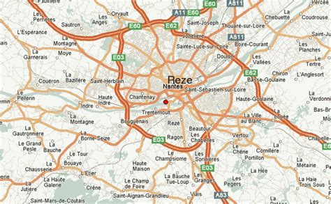 Carte de Rezé avec des marqueurs indiquant la localisation des centres équestres