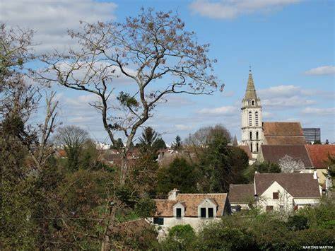Village de Cournon et son église