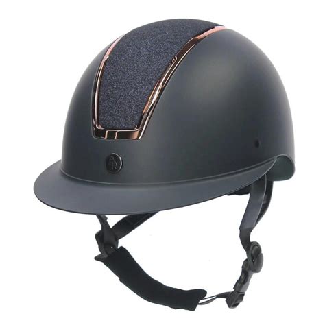 Détail d'une bombe d'équitation avec insert pailleté