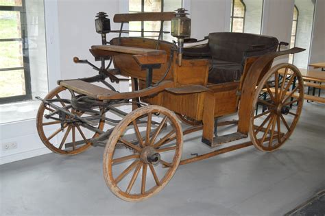 Détail d'une capote de voiture hippomobile