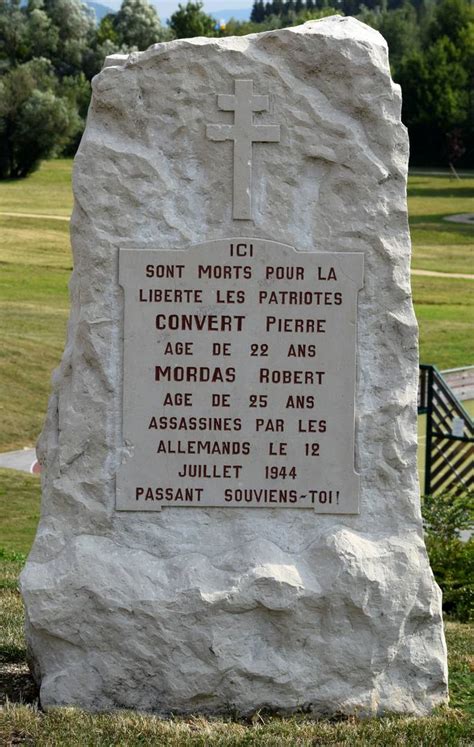 Stèle commémorative du taureau 