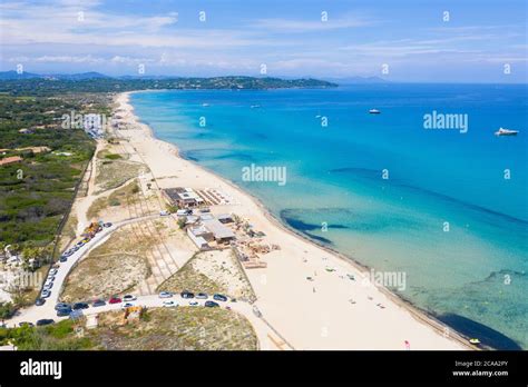 Vue aérienne de la plage de Pampelonne et de Ramatuelle