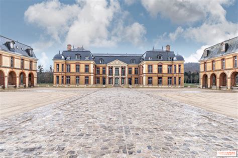 Château de Dampierre-en-Yvelines