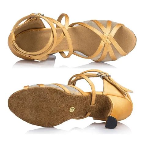 semelle en daim de chaussure de danse