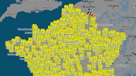 Carte de France avec des points représentant les manifestations des Gilets Jaunes