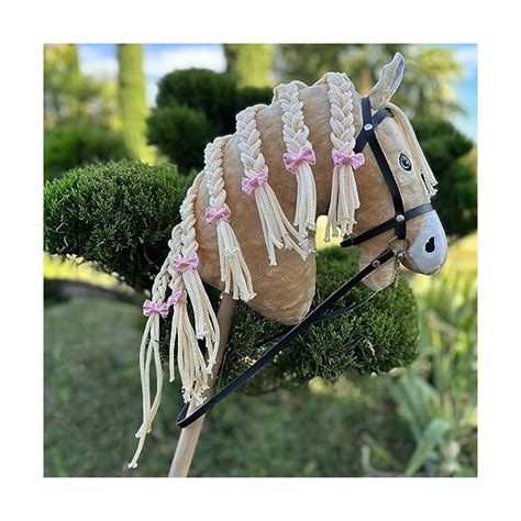 Tête de hobby horse personnalisée avec différents matériaux