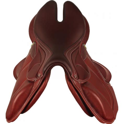 Graphique illustrant les différentes gammes de selles Devoucoux et leurs disciplines associées