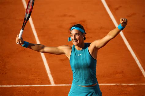 Caroline Garcia en action sur le gazon