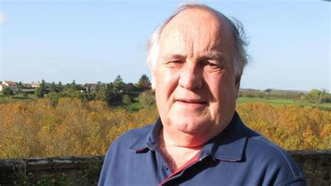 Claude Pierrard jeune présentateur TV