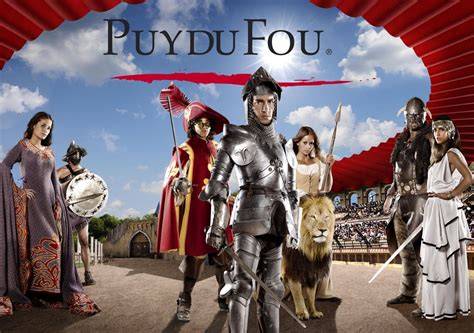 Image du Puy du Fou avec des costumes historiques