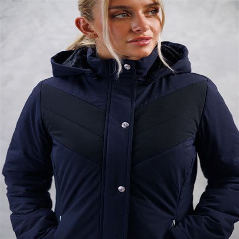 Cavalière en parka longue Landon par temps hivernal