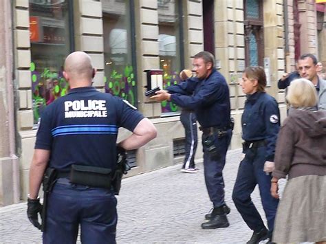 Intervention policière musclée
