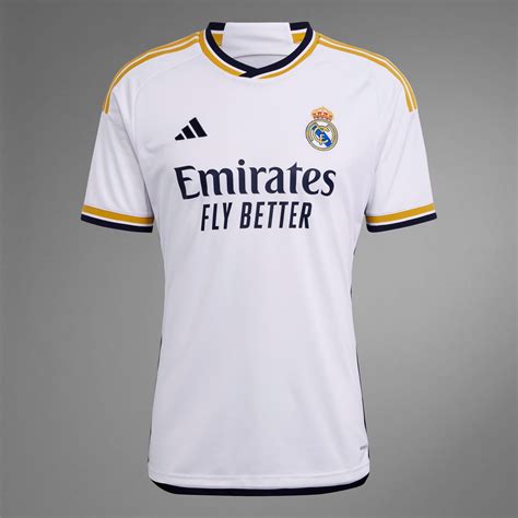Ferenc Puskás avec le maillot du Real Madrid