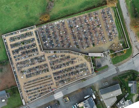 Vue aérienne du cimetière de l'Est à Rennes